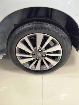 HONDA CITY 1.5 i-VTEC FLEX HATCH LX CVT